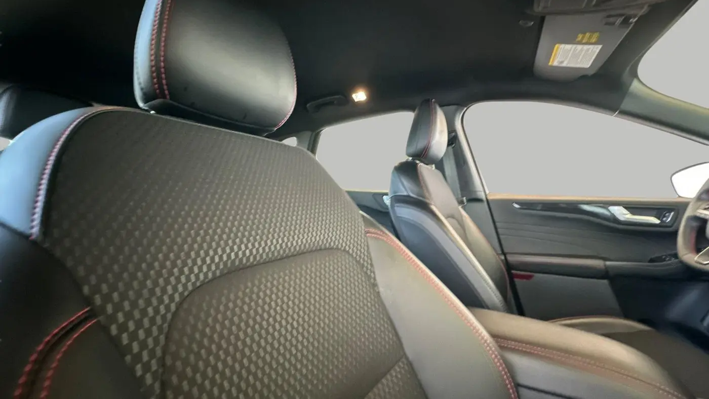 2025 Ford Escape Hybrid ST-Line