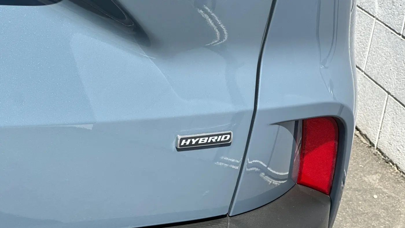 2025 Ford Escape Hybrid ST-Line
