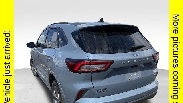 2023 Ford Escape Hybrid ST-Line