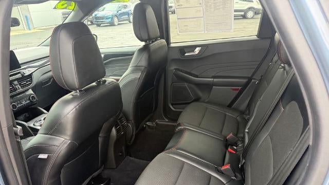 2023 Ford Escape Hybrid ST-Line