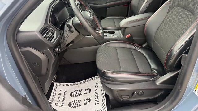 2023 Ford Escape Hybrid ST-Line