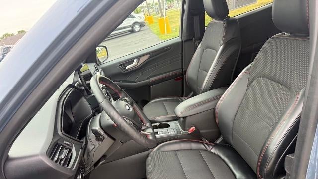 2023 Ford Escape Hybrid ST-Line