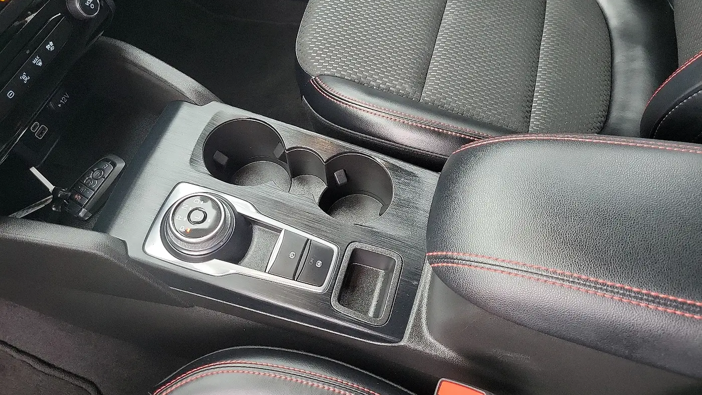 2024 Ford Escape Hybrid ST-Line