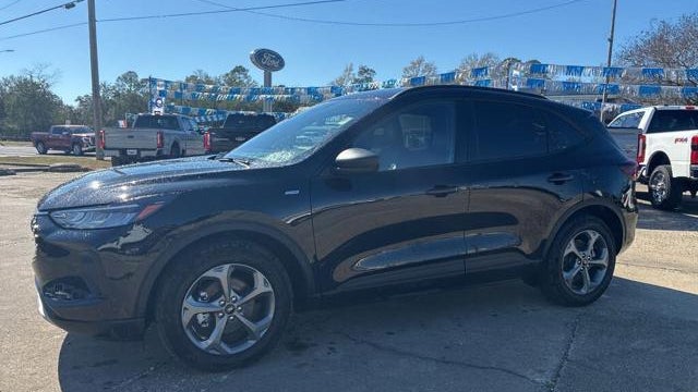 Preowned 2025 Ford Escape Hybrid ST-Line for Sale