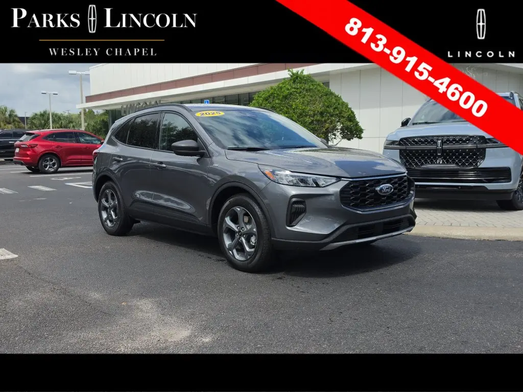 2025 Ford Escape - $26,000