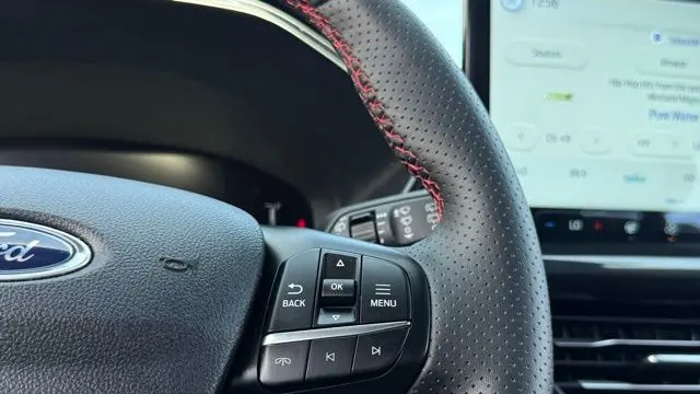 2025 Ford Escape Hybrid ST-Line