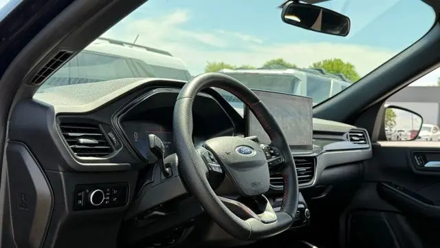 2025 Ford Escape Hybrid ST-Line