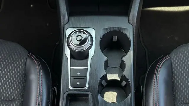 2025 Ford Escape Hybrid ST-Line