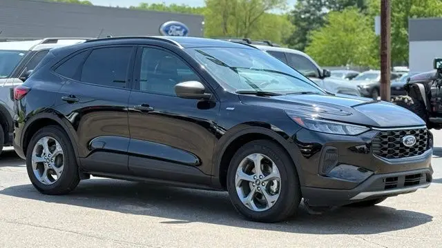 2025 Ford Escape Hybrid ST-Line