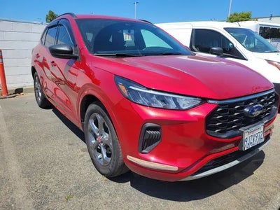 2023 Ford Escape Hybrid St-Line 4DR SUV