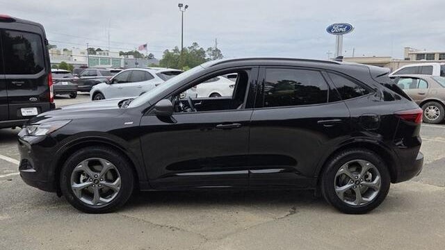 2024 Ford Escape Hybrid ST-Line