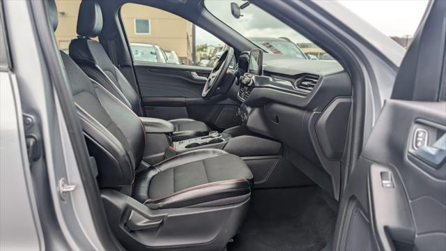 2024 Ford Escape Hybrid ST-Line