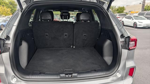 2024 Ford Escape Hybrid ST-Line