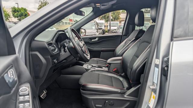 2024 Ford Escape Hybrid ST-Line