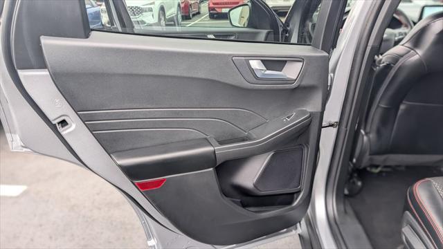 2024 Ford Escape Hybrid ST-Line