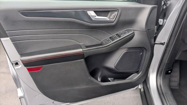 2024 Ford Escape Hybrid ST-Line