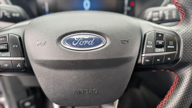 2024 Ford Escape Hybrid ST-Line
