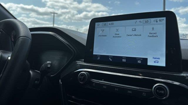 2025 Ford Escape Hybrid ST-Line
