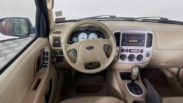 2005 Ford Escape XLT