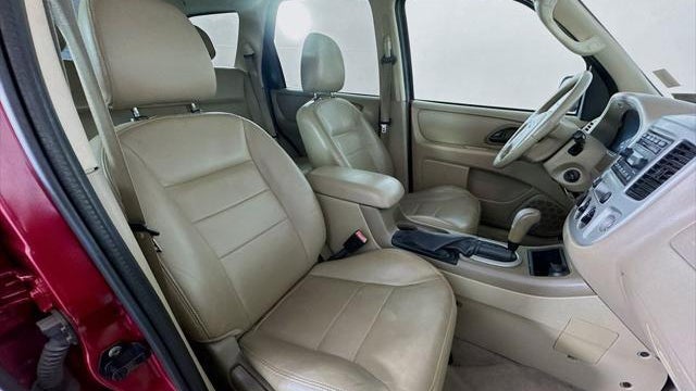 2005 Ford Escape XLT