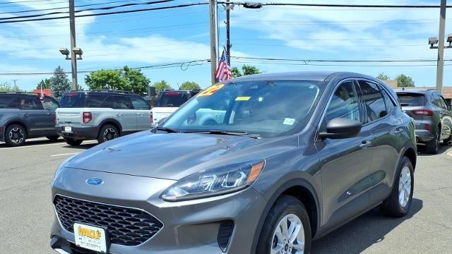 2022 Ford Escape Hybrid SE