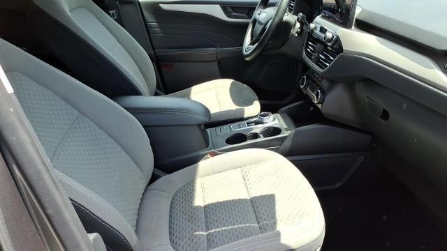 2022 Ford Escape Hybrid SE