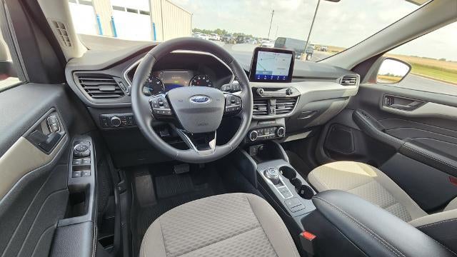 2022 Ford Escape Hybrid SE