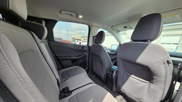 2022 Ford Escape Hybrid SE