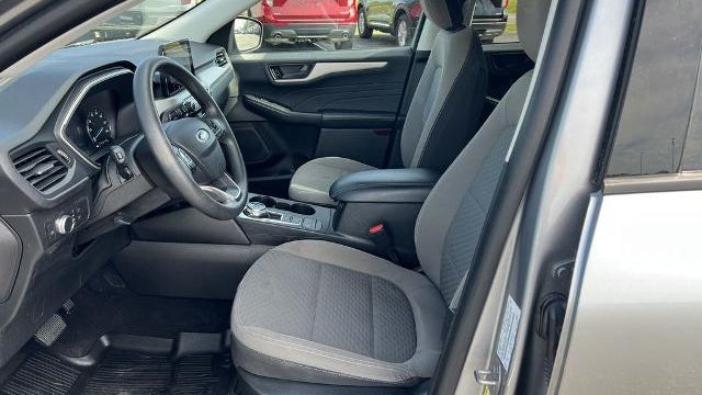 2022 Ford Escape Hybrid SE