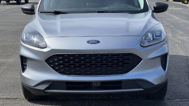 2022 Ford Escape Hybrid SE