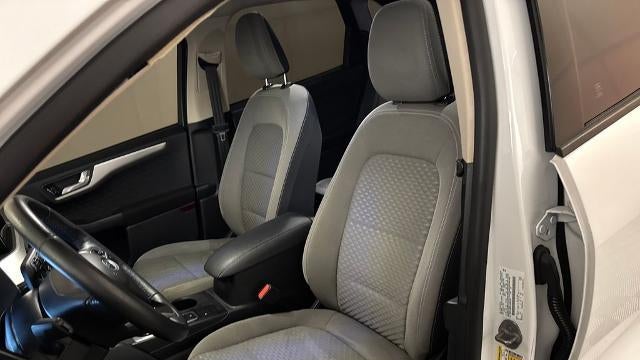 2020 Ford Escape Hybrid SE Sport