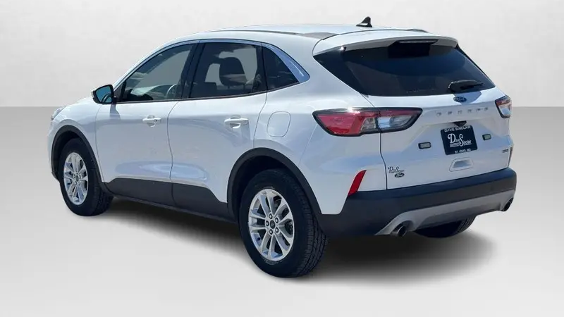 2021 Ford Escape Hybrid SE