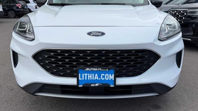2022 Ford Escape Hybrid SE