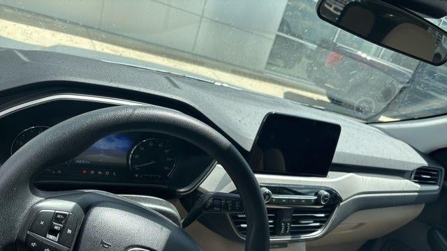 2022 Ford Escape Hybrid SE