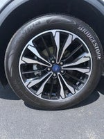 2022 Escape Hybrid Thumbnail 23