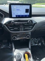 2022 Escape Hybrid Thumbnail 28