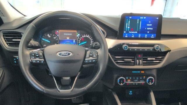 2022 Ford Escape Hybrid SE