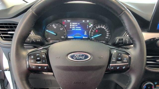 2022 Ford Escape Hybrid SE