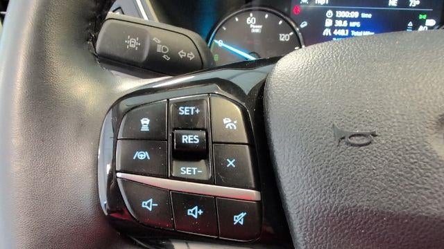 2022 Ford Escape Hybrid SE