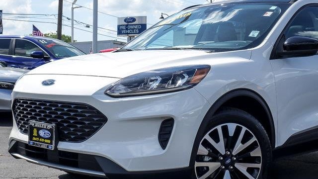 2020 Ford Escape Hybrid SE Sport