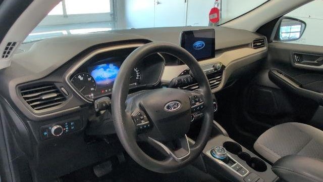2022 Ford Escape Hybrid SE