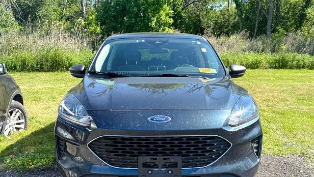 Preowned 2022 Ford Escape Hybrid SE for Sale
