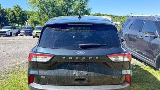 2022 Ford Escape Hybrid SE