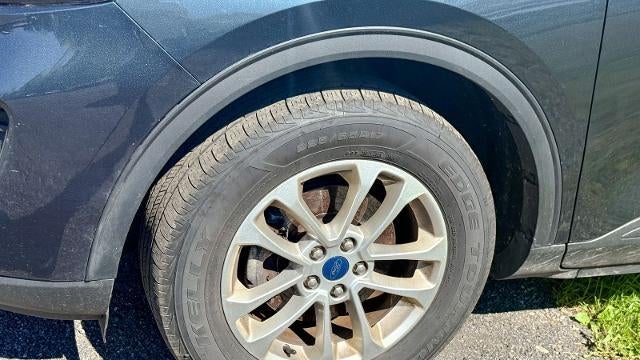2022 Ford Escape Hybrid SE