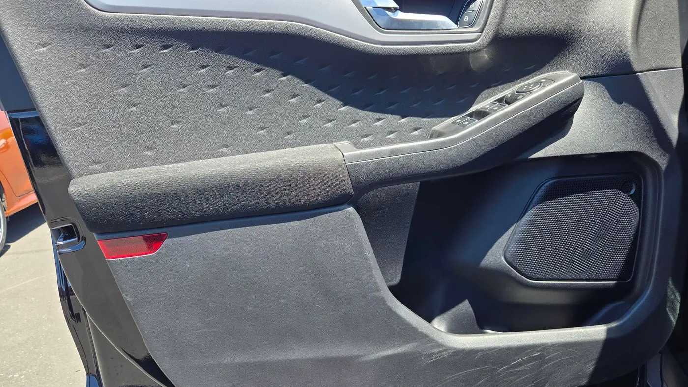 2020 Ford Escape Hybrid SE Sport
