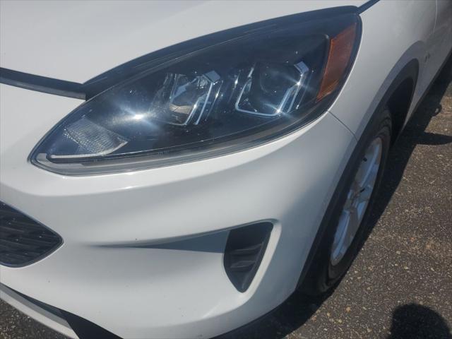 2022 Ford Escape - $16,699