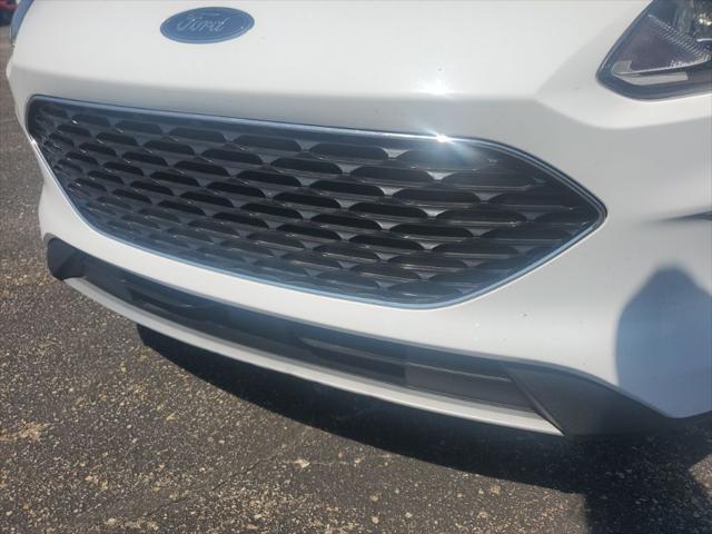 2022 Ford Escape - $16,699