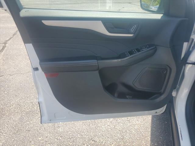 2022 Ford Escape - $16,699
