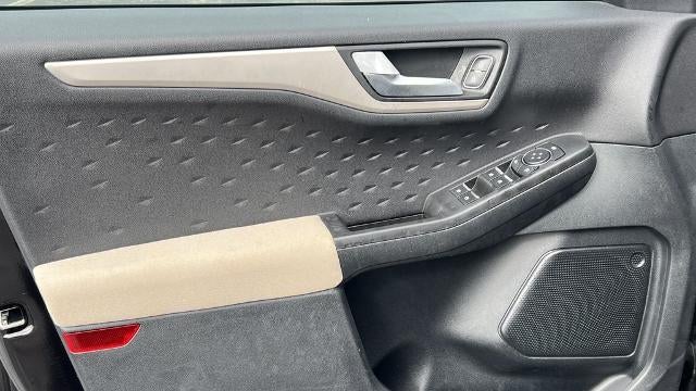 2020 Ford Escape Hybrid SE Sport