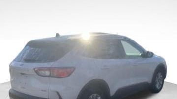 2021 Ford Escape Hybrid SE